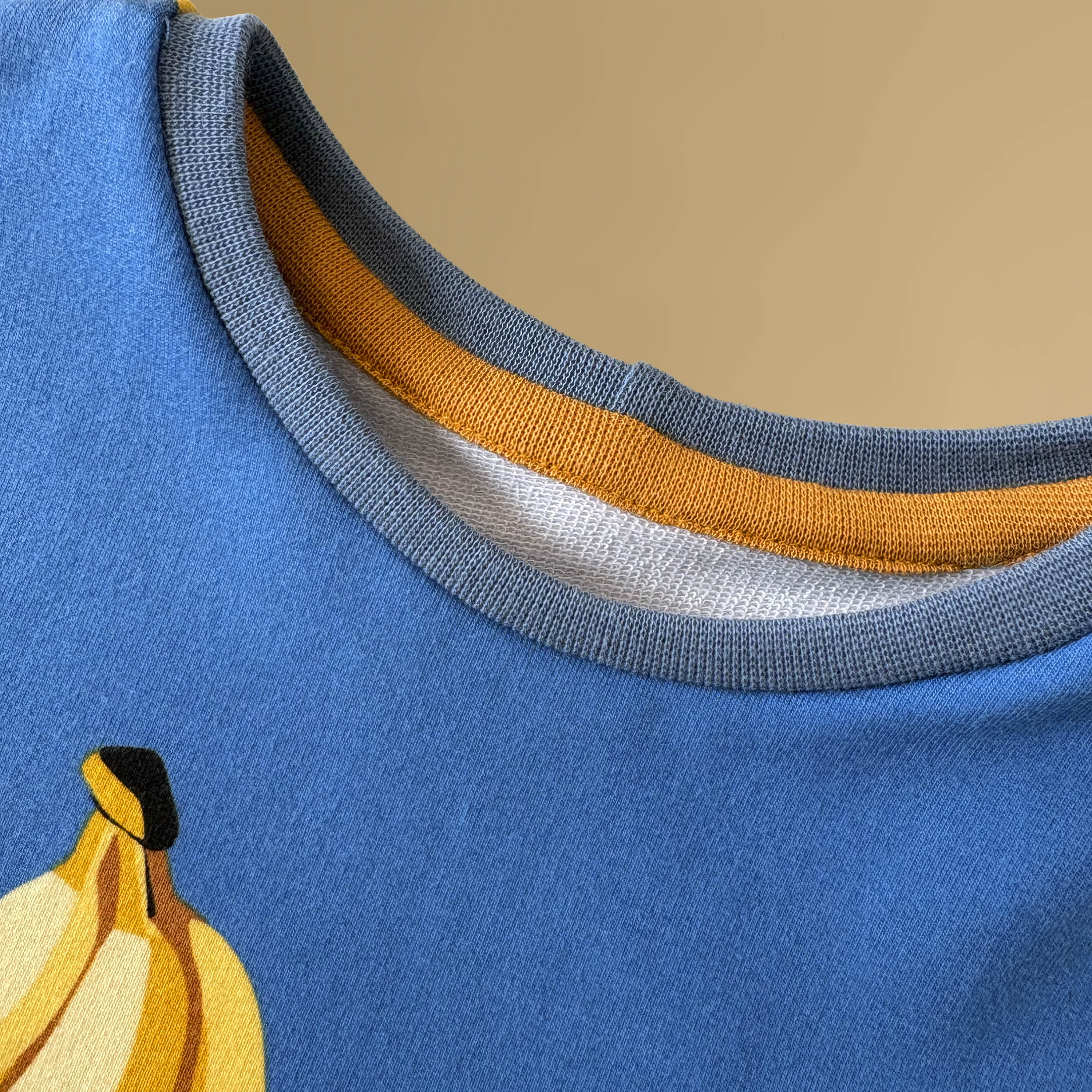 Handmade Kinderpullover aus French Terry – Größe 104/110