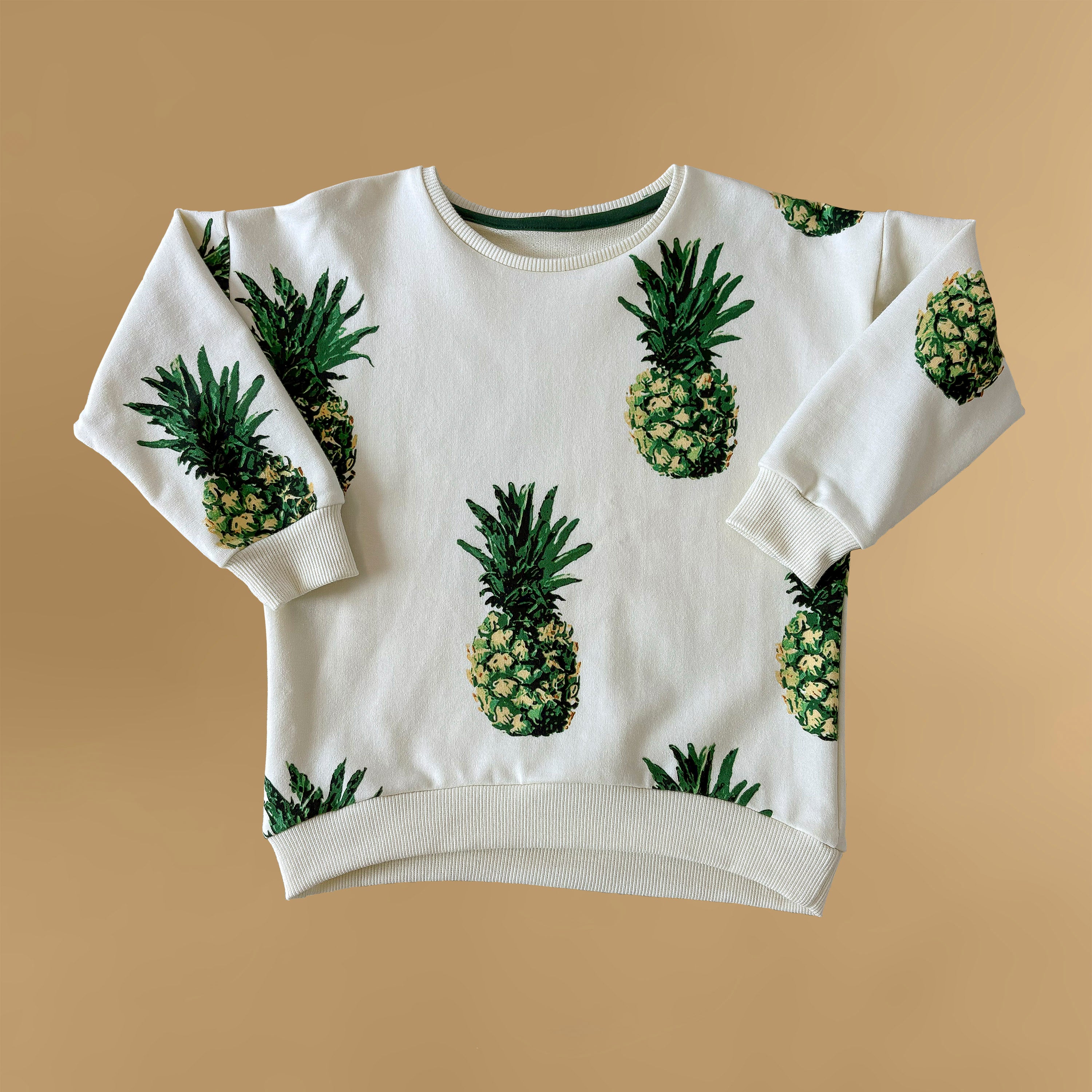Handmade Kinderpullover aus French Terry – Größe 104/110